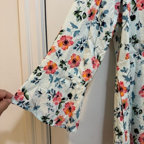 LOFT Floral Tunic Tie Back Bell Sleeve Boho Style Mini Dress Size 14 - Picture 8 of 15